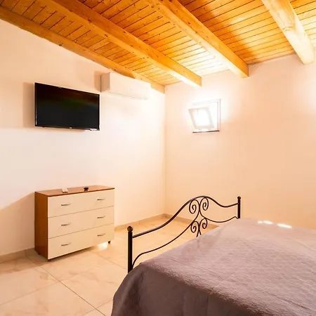 Apartment Mare E Monti 2